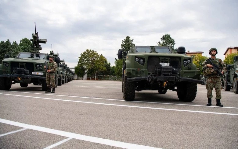 Ceremonija preuzimanja dodatnih oklopnih automobila JLTV u Štipu