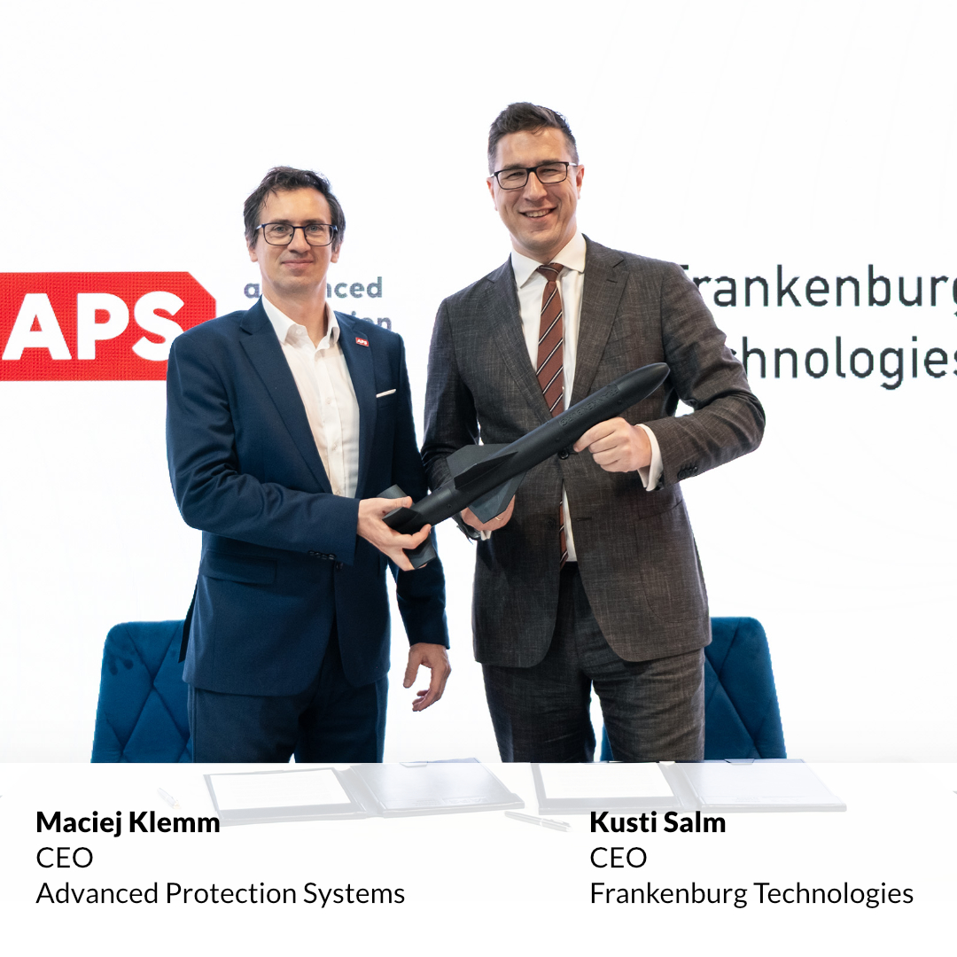 Raketa je dugačka svega 65  cm