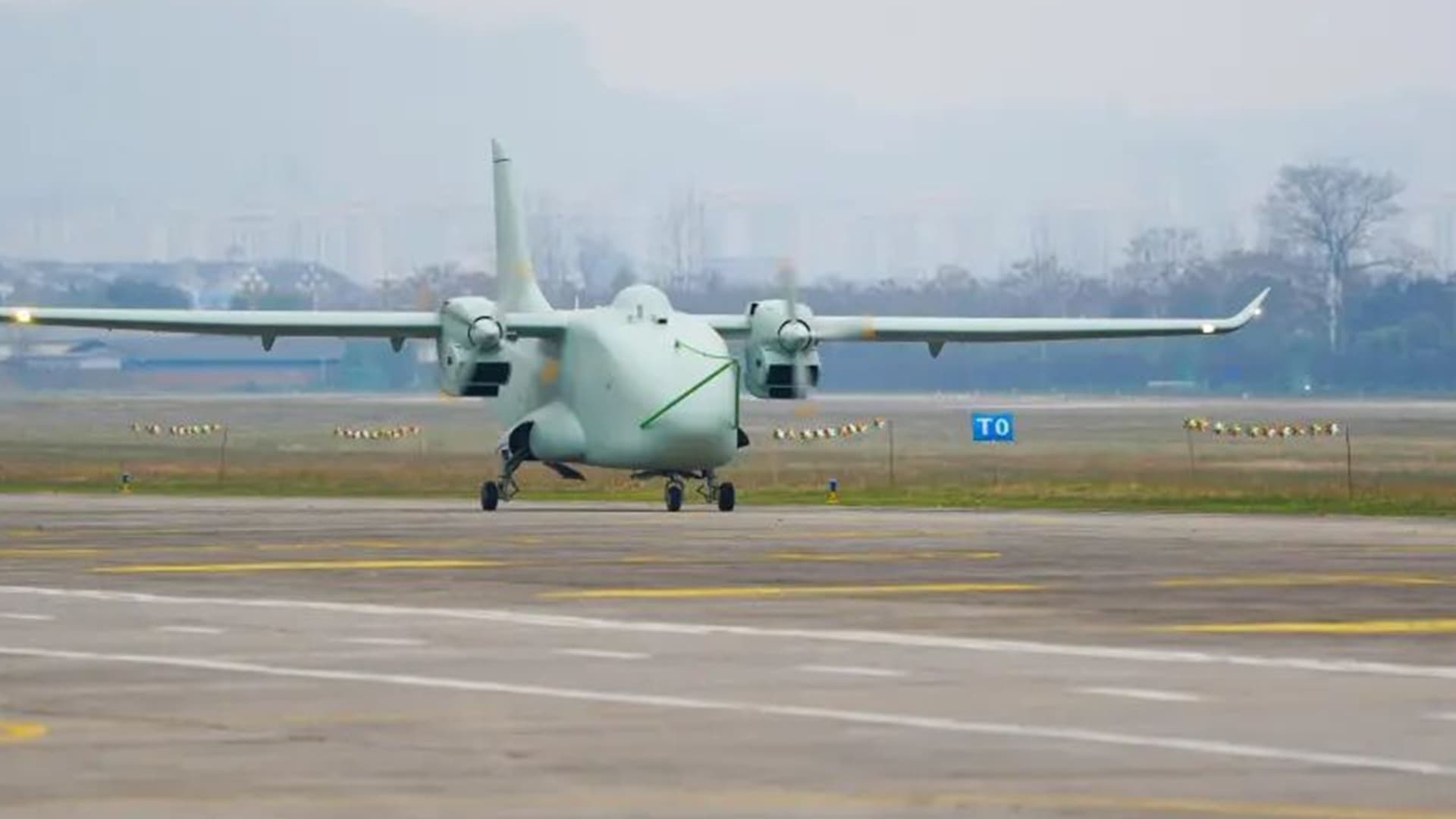 Kineski hibridni teretni dron YH-1000S uspešno obavio prvi let