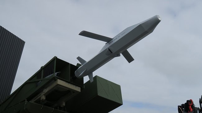 Maketa krstareće rakete JFS-M tokom izložbe odbrambene opreme ILA2024 u Berlinu. Fotografije: RID