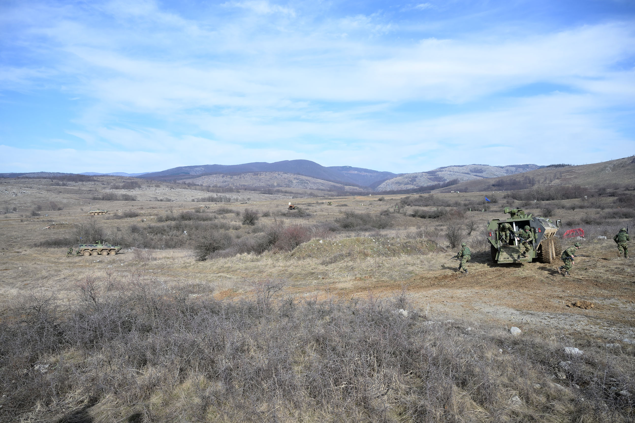 Iskrcavanje desanta iz modernizovanog borbenog vozila pešadije M-80 AB1/V2