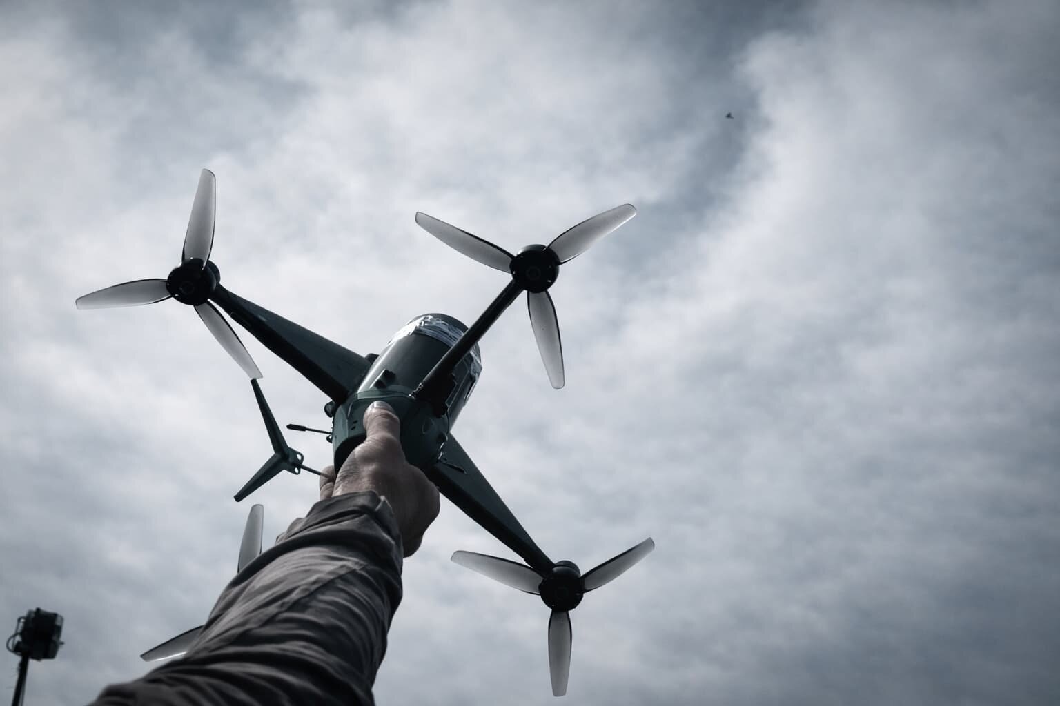 Ruski dron „Prizrak“: Revolucionarni presretač koji se lansira iz ruke