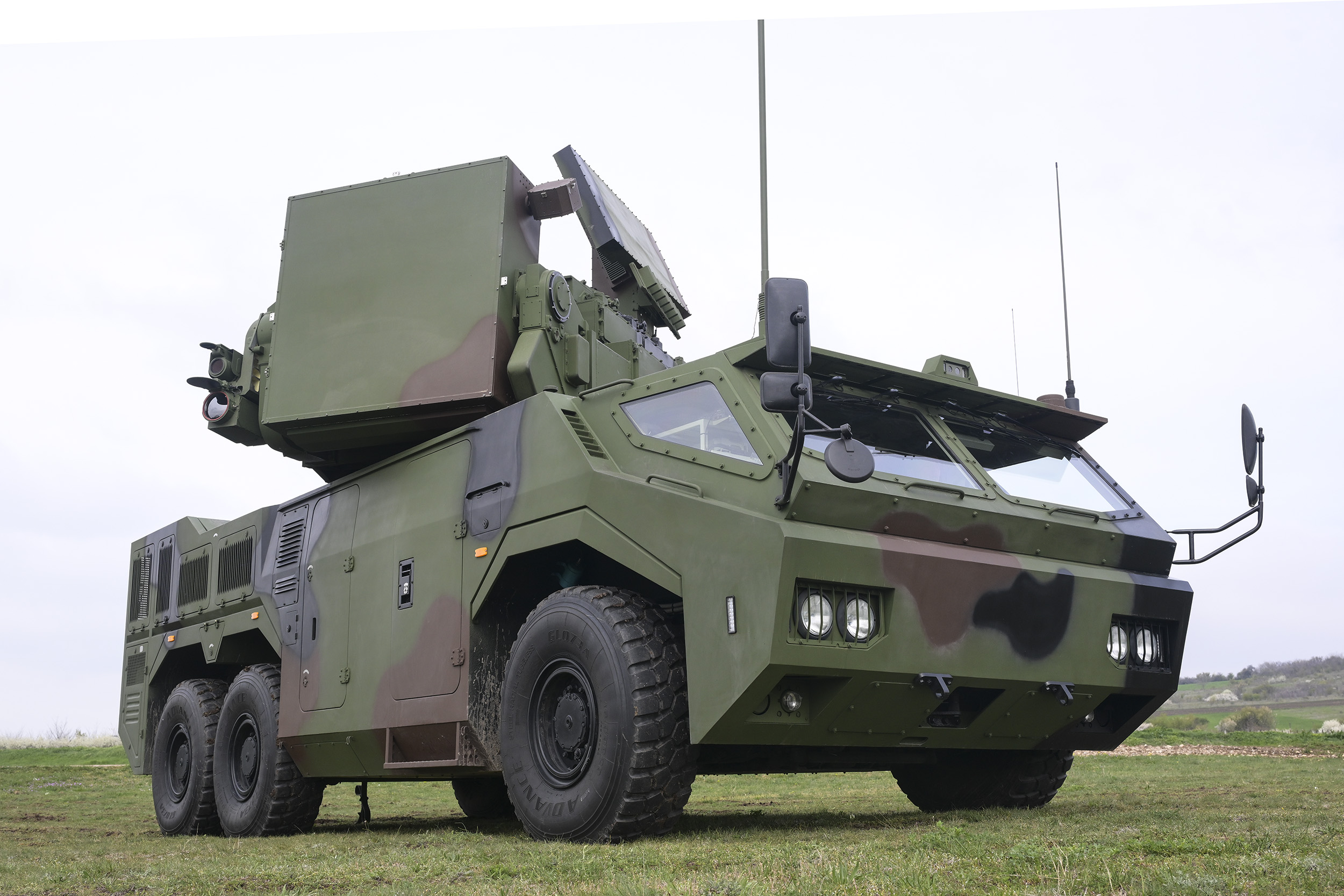 Lansirno vozilo sistema PVO FK-17AE Vojske Srbije