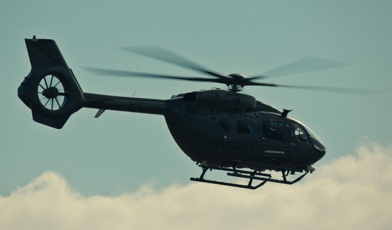 Prvi autonomni let Lakota Connector helikoptera