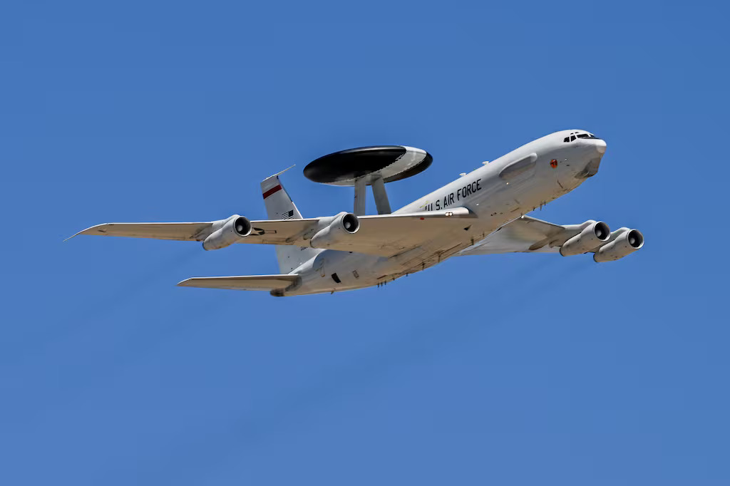Američki vazdušni radar E-3 Sentri može da skenira domet od 320 kilometara. (Sintija Grigs/Američko ratno vazduhoplovstvo)