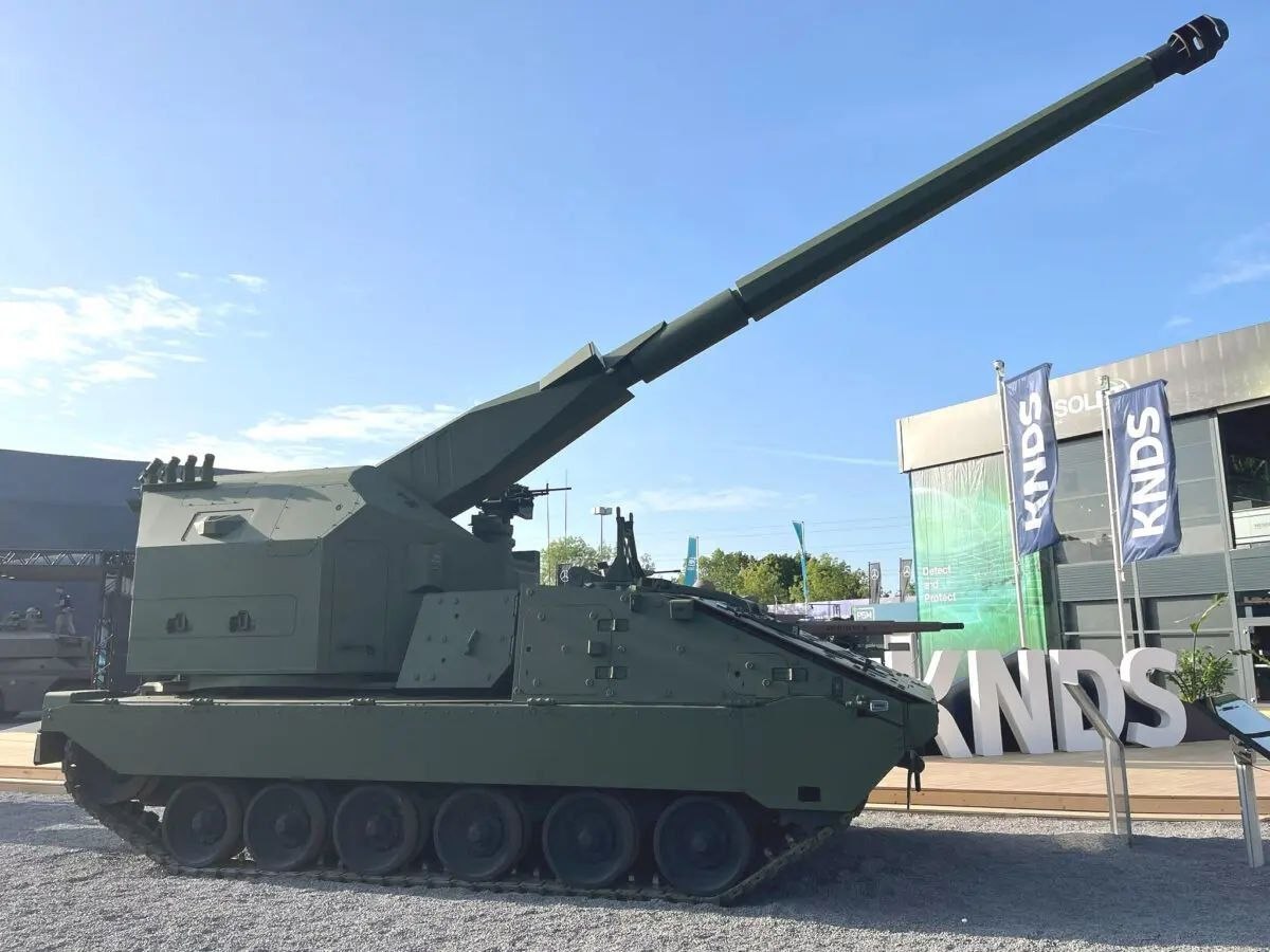LORAS na šasiji Boxer tracked Eurosatory 2026